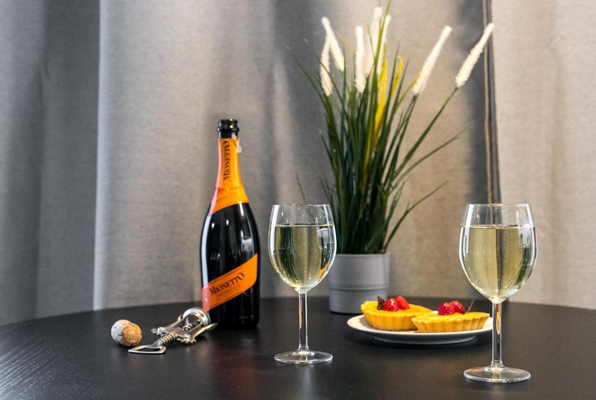 Rent Like Home - Srutowa 10 Wroclaw Bagian luar foto